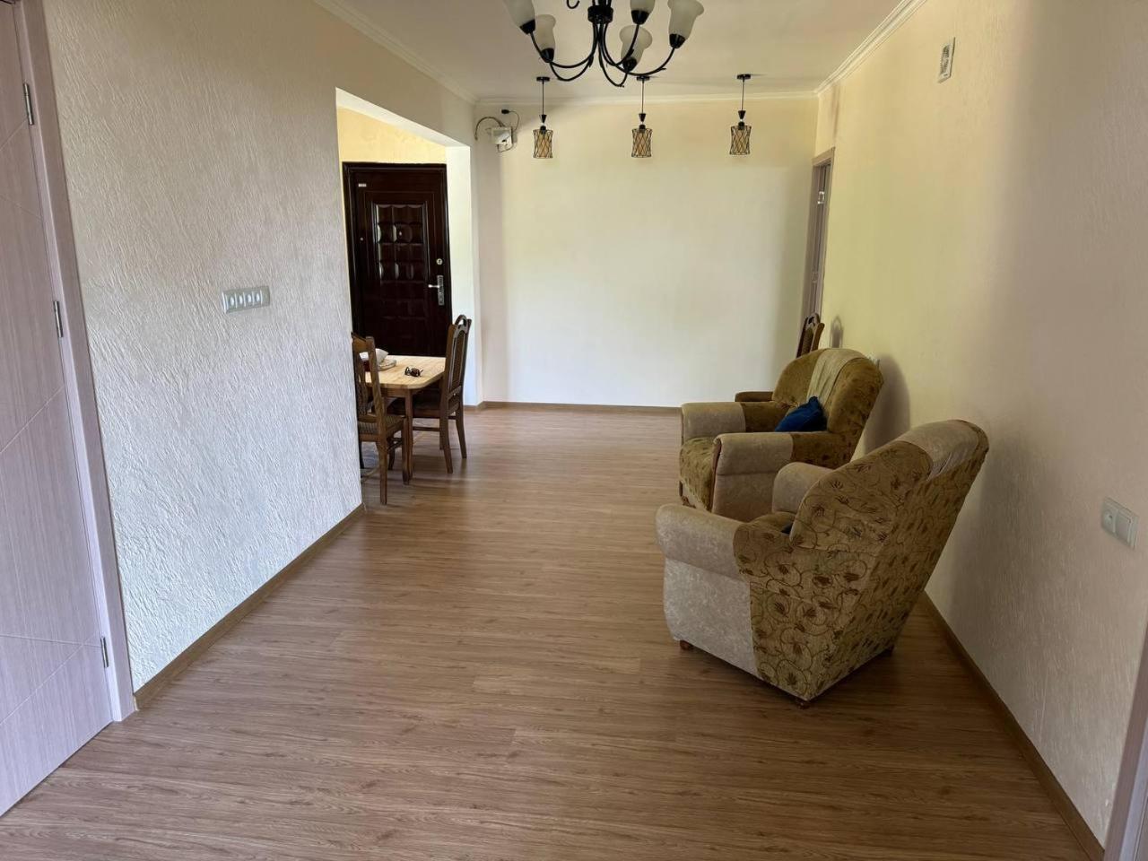 فيلا House On Magnolii 1 باتومي المظهر الخارجي الصورة